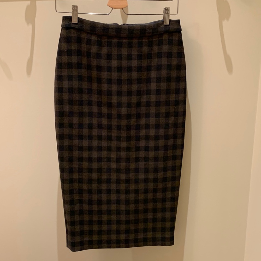 ALC midi skirt. Checkered black and olive green colour